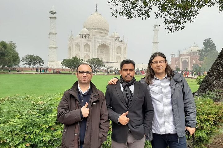 Privat soluppgångstur till Taj Mahal och Agra Fort från Delhi, foto 26 | wizardtrip