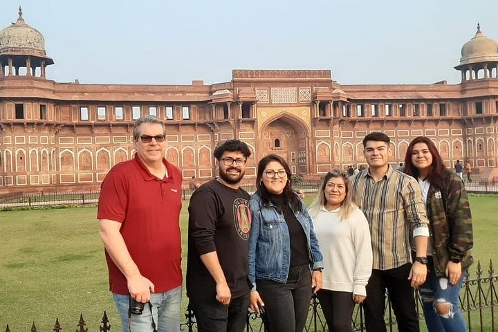 Privat soluppgångstur till Taj Mahal och Agra Fort från Delhi, foto 30 | wizardtrip