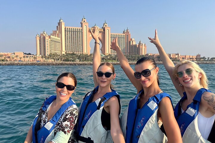 Opwindende speedboottour in Dubai met Marina, Burj Al Arab en Atlantis, foto 6 | wizardtrip