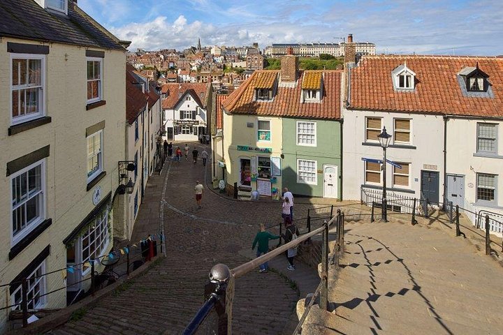Naturskønne udsigter over North York Moors, Whitby Abbey og North Yorkshire Moors Railway, foto 11 | wizardtrip