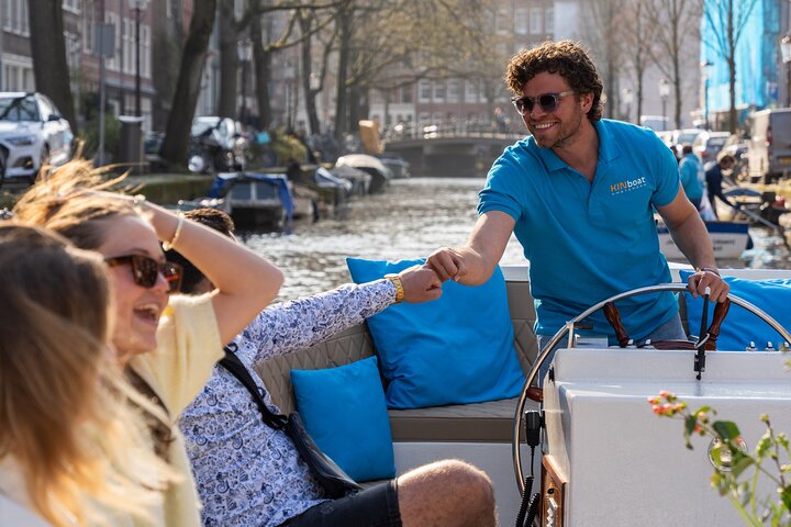 Amsterdams kanalkryssning i öppen båt med stadens landmärken, foto 7 | wizardtrip