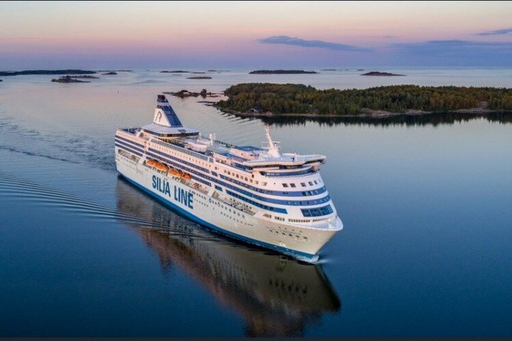 Excursión de un día de Helsinki a Tallin con tour guiado por el casco antiguo medieval y pintoresco viaje en ferry, foto 13 | wizardtrip