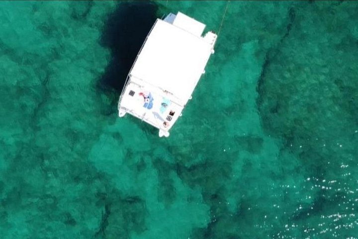 Snorkeling Tour in Porto Cesareo with Typical Aperitif | wizardtrip