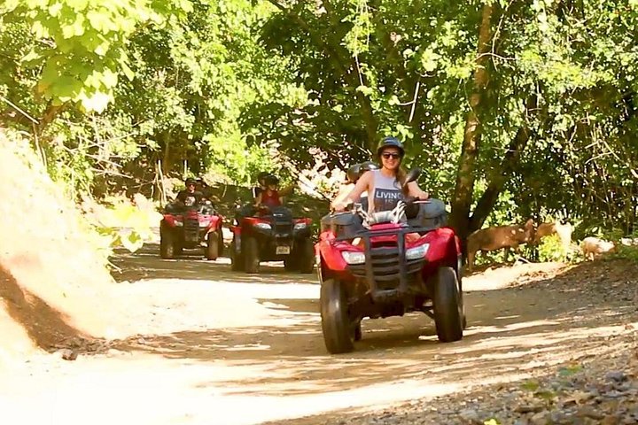 ATV-eventyr gennem Sierra Madre-bjerge og landsbyer nær Puerto Vallarta, Mexico, foto 16 | wizardtrip