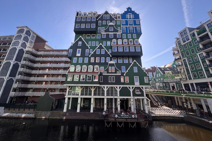 E-bike tour from Amsterdam to Zaanse Schans windmills and Zaandam countryside, photo 10 | wizardtrip