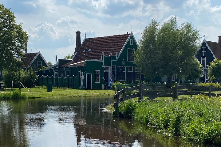 E-bike tour from Amsterdam to Zaanse Schans windmills and Zaandam countryside, photo 14 | wizardtrip