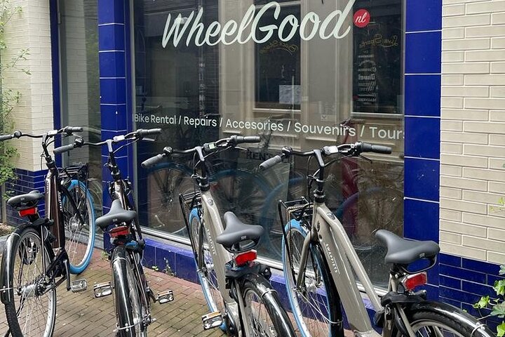 E-bike tour from Amsterdam to Zaanse Schans windmills and Zaandam countryside, photo 23 | wizardtrip