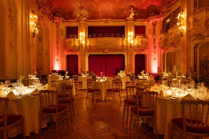 Desfrute de um concerto de Mozart e jantar no histórico Salão de Baile Boccaccio de Praga, foto 8 | wizardtrip