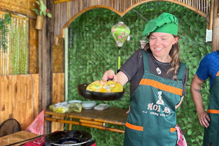 Partecipa a un corso di cucina vietnamita, visita il mercato e fai un giro in barca cesta a Hoi An, foto 15 | wizardtrip