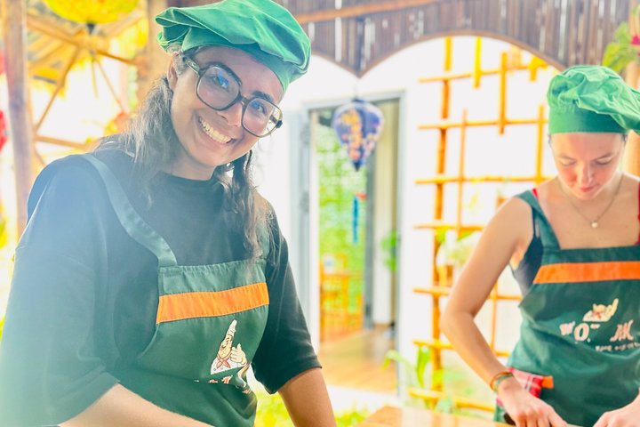 Partecipa a un corso di cucina vietnamita, visita il mercato e fai un giro in barca cesta a Hoi An, foto 28 | wizardtrip