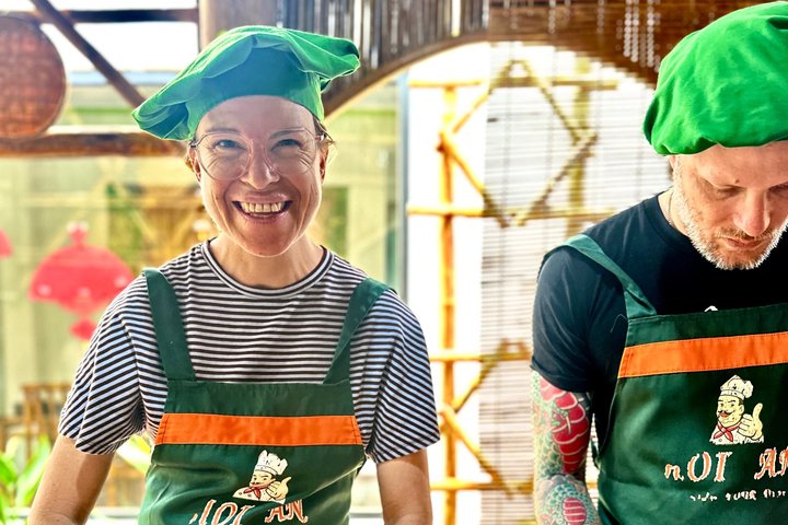 Partecipa a un corso di cucina vietnamita, visita il mercato e fai un giro in barca cesta a Hoi An, foto 29 | wizardtrip
