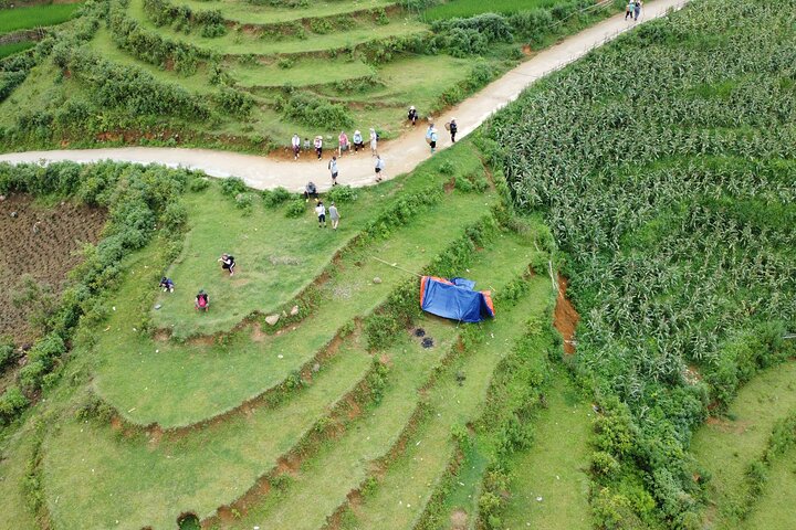 Vandreeventyr gennem risterrasser og etniske landsbyer i Sapa, Vietnam, foto 18 | wizardtrip