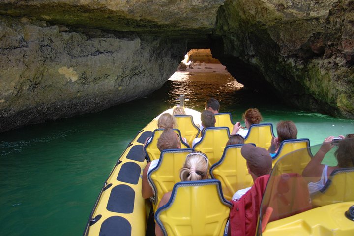 Caves and Dolphin Watching Cruise from Albufeira | wizardtrip
