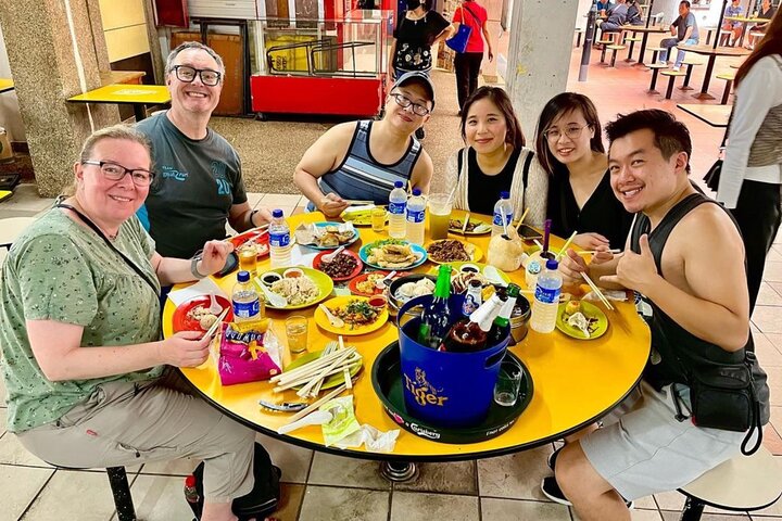 Esplora i vivaci quartieri etnici di Singapore, assaggiando street food locale e imparando cultura e storia, foto 9 | wizardtrip