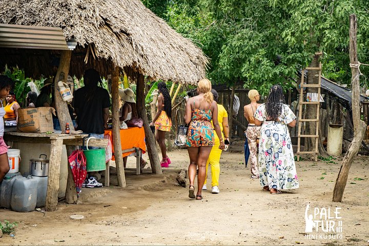 Ontdek de levendige geschiedenis en cultuur van San Basilio de Palenque, Colombia, de eerste vrije stad van Amerika, foto 41 | wizardtrip