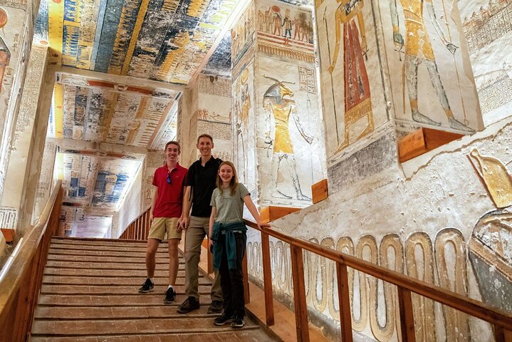 Explore templos e tumbas do antigo Egito em um passeio privado de dia inteiro pela Margem Oeste de Luxor, foto 21 | wizardtrip