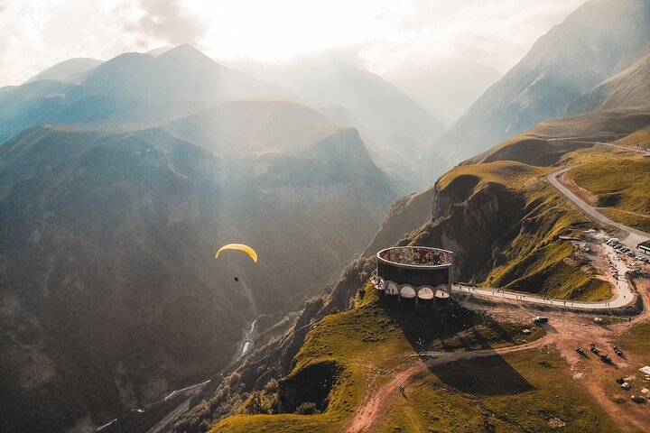 Scenic tour of Georgian mountains, historical sites, and cultural landmarks, photo 13 | wizardtrip