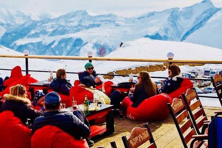Scenic tour of Georgian mountains, historical sites, and cultural landmarks, photo 22 | wizardtrip