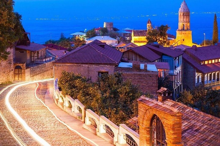 En naturskön vintur i Kakheti, Georgien, med vingårdar, traditionella vingårdar, Sighnaghi stad och Bodbe-klostret, foto 7 | wizardtrip