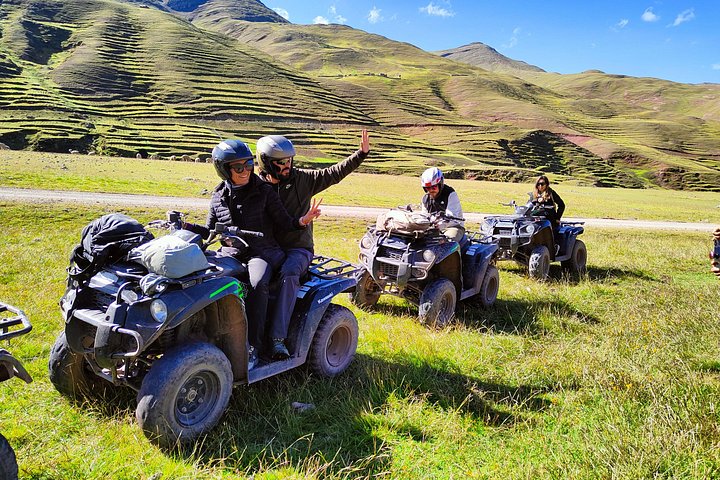Quad bike adventure to the vibrant Rainbow Mountain in Cusco, Peru, photo 6 | wizardtrip