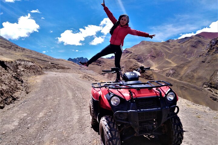 Quad bike adventure to the vibrant Rainbow Mountain in Cusco, Peru, photo 15 | wizardtrip