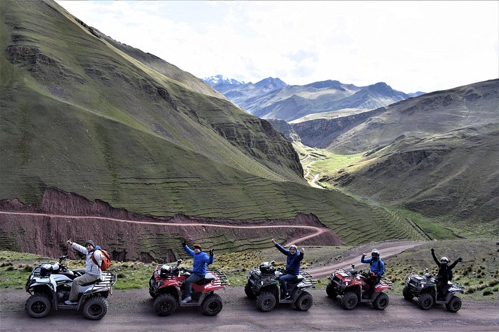 Quad bike adventure to the vibrant Rainbow Mountain in Cusco, Peru, photo 21 | wizardtrip