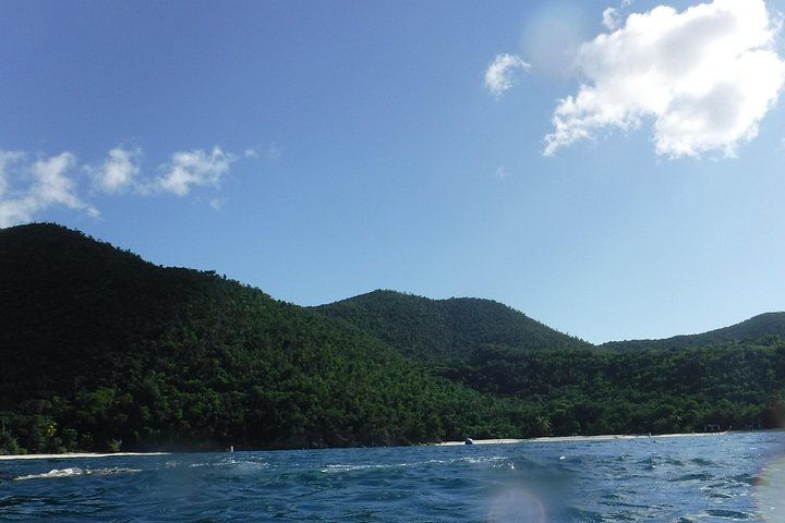 Disfruta de un día completo de navegación y snorkel alrededor de St. John y las Islas Vírgenes, foto 7 | wizardtrip