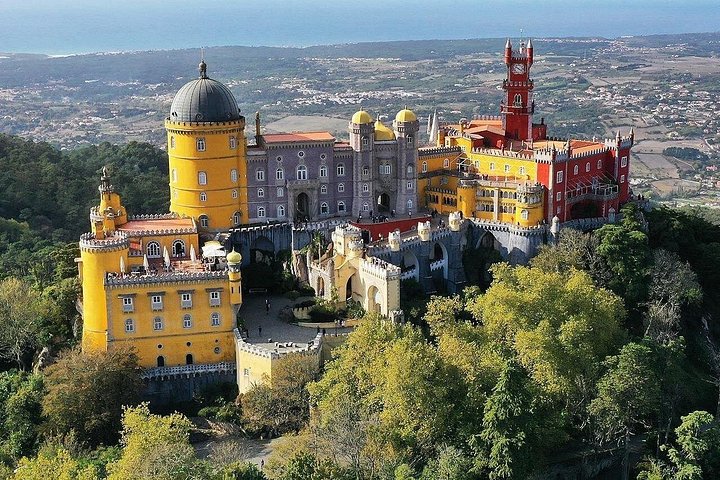 Tur i liten gruppe til Sintras Pena-palass og historiske sentrum fra Lisboa, foto 15 | wizardtrip