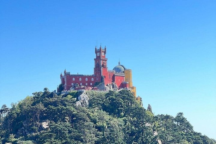 Tur i liten gruppe til Sintras Pena-palass og historiske sentrum fra Lisboa, foto 17 | wizardtrip