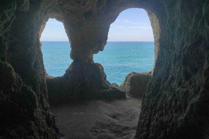 Tour guiado de dia inteiro a partir de Faro explorando a deslumbrante costa, grutas e vilas do Algarve, foto 19 | wizardtrip