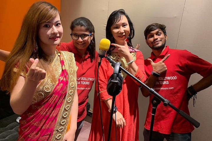 Experimenta la magia de Bollywood con acceso exclusivo a Film City Mumbai, incluyendo espectáculos en vivo y filmaciones, foto 7 | wizardtrip