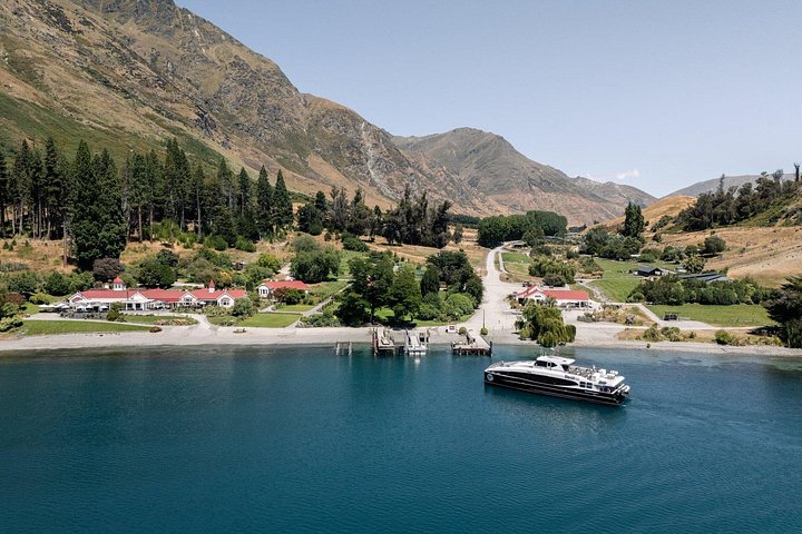 Malerische Kreuzfahrt über den Lake Wakatipu zur Walter Peak High Country Farm für BBQ-Mittagessen und Farm-Show, Foto 12 | wizardtrip
