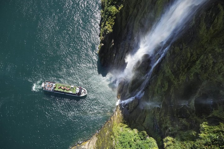 Fiordland & Milford Sound | wizardtrip