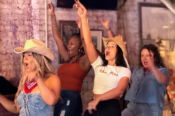 Lernen Sie Country Line Dance in einem Nashville Honky Tonk mit einem Erinnerungsvideo, Foto 14 | wizardtrip