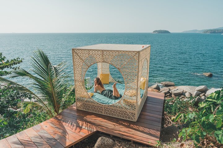 Private Instagram tour in Phuket, Thailand, featuring Big Buddha, temples, and scenic viewpoints, photo 6 | wizardtrip