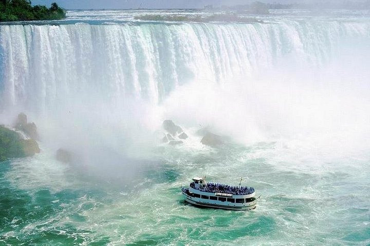 Tvådagars tur som utforskar Torontos skyline och de magnifika Niagarafallen i Kanada, foto 9 | wizardtrip