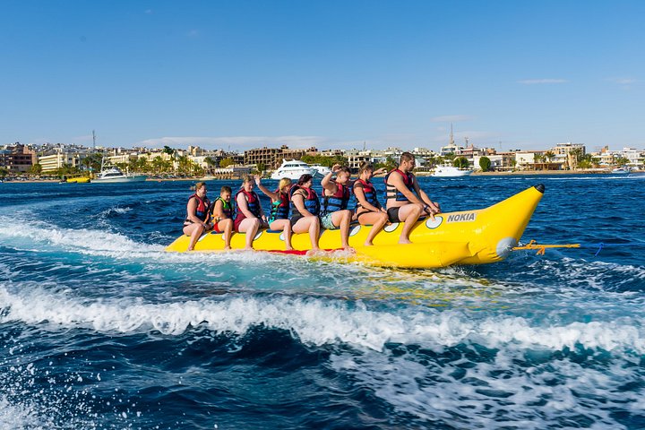 Crucero de lujo en yate en Hurgada con snorkel, visita a isla, deportes acuáticos y masaje a bordo, foto 19 | wizardtrip