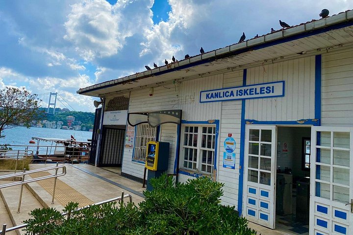 Luksusyachtcruise på Istanbuls Bosporos-stredet, med landemerker og den asiatiske siden, foto 24 | wizardtrip