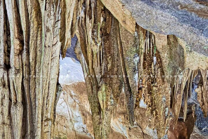 Verken de magnifieke Phong Nha en Paradise Caves in Vietnam, met adembenemende stalactieten en ondergrondse rivieren, foto 19 | wizardtrip