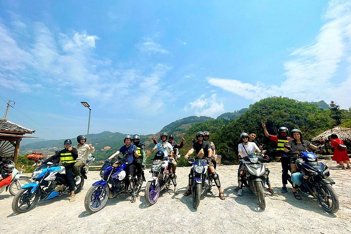 Tag på en 3 eller 4-dages motorcykel loop gennem Ha Giangs fantastiske landskaber, besøg lokale landsbyer og naturskønne pas, foto 27 | wizardtrip
