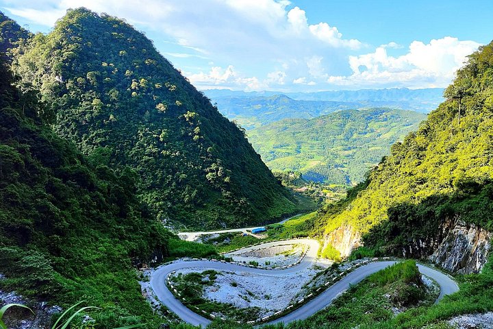 Tag på en 3 eller 4-dages motorcykel loop gennem Ha Giangs fantastiske landskaber, besøg lokale landsbyer og naturskønne pas, foto 31 | wizardtrip