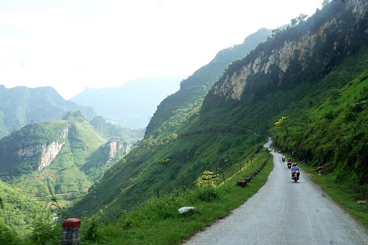 Tag på en 3 eller 4-dages motorcykel loop gennem Ha Giangs fantastiske landskaber, besøg lokale landsbyer og naturskønne pas, foto 33 | wizardtrip