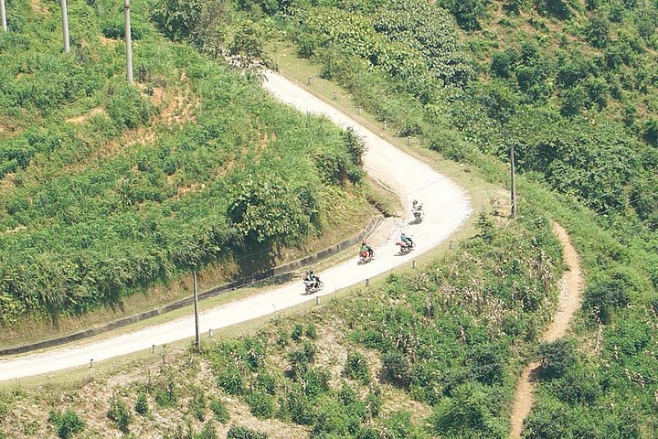 Tag på en 3 eller 4-dages motorcykel loop gennem Ha Giangs fantastiske landskaber, besøg lokale landsbyer og naturskønne pas, foto 34 | wizardtrip