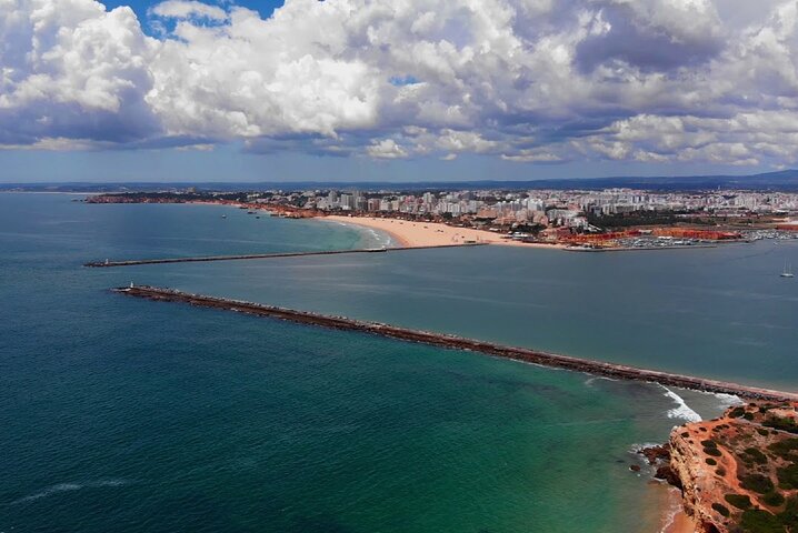 Speedboottocht langs de Benagil-grotten en de kust van de Algarve in Portimão, foto 19 | wizardtrip