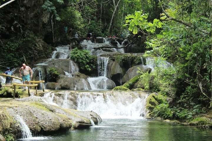 Scopri le splendide cascate di Copalitilla e la lussureggiante giungla vicino a Huatulco, Messico, foto 14 | wizardtrip