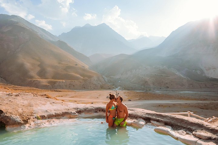 Naturskön tur i Cajón del Maipo med varma källor, vattenfall och BBQ nära Santiago, Chile, foto 8 | wizardtrip