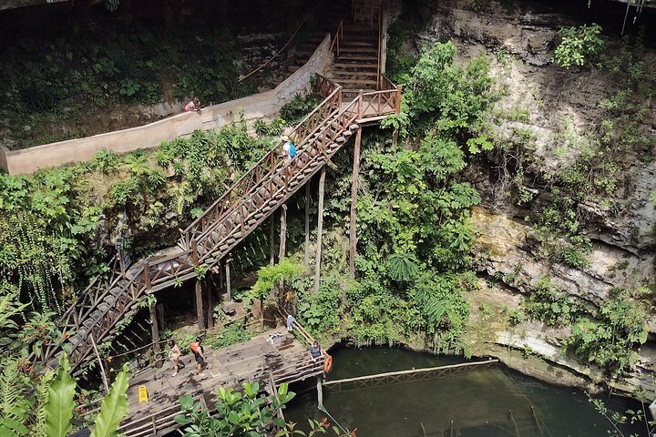 Tour privado de Chichén Itzá, Cenote Sagrado e Valladolid no México, foto 17 | wizardtrip