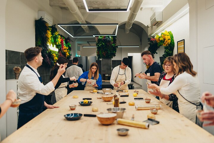 Hands-on pasta making class with a Michelin-trained chef in Florence, Italy, photo 7 | wizardtrip