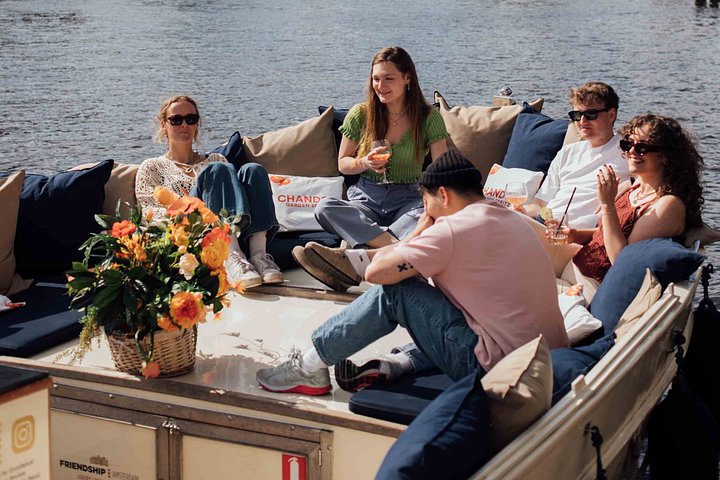 Lyxig kanalkryssning i Amsterdam med drinkar och snacks, förbi historiska landmärken, foto 8 | wizardtrip