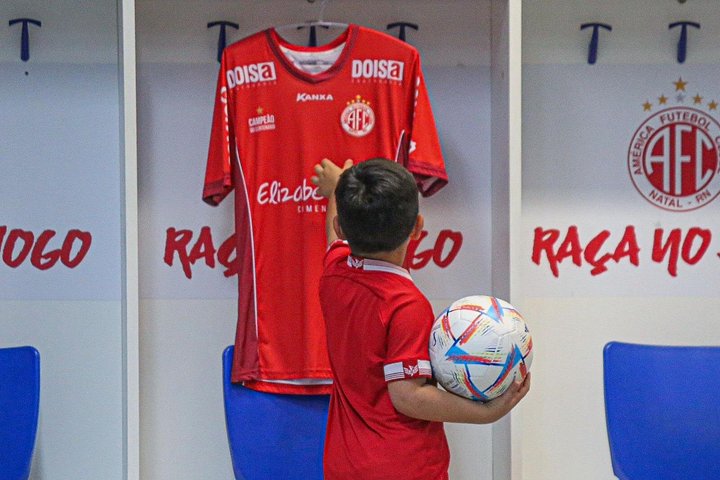 Guided tour of Arena das Dunas, a World Cup stadium in Natal, Brazil, including field and locker room access, photo 26 | wizardtrip